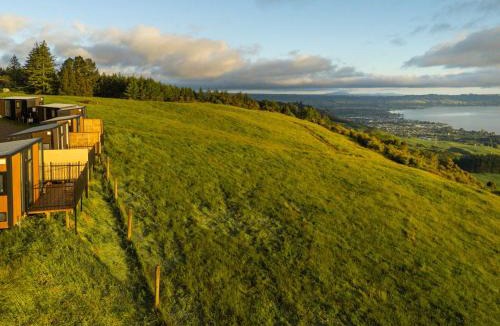 Kawaha Point House | Aorangi Peak Cabins 7 by Tiny Away