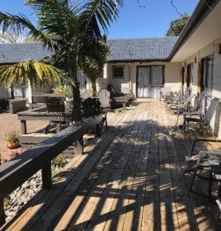 Whitianga Hotel | Aotearoa Lodge