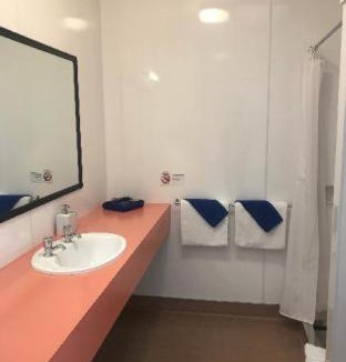 Whitianga Hotel | Aotearoa Lodge