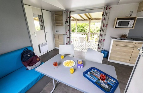 Sainte-Catherine-de-Fierbois House | Apartment