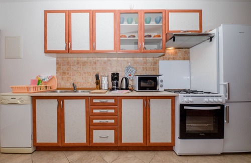 Mundanije Apartment | AP1 - Holiday apartments with pool and ocean view