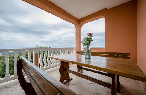 Mundanije Apartment | AP1 - Holiday apartments with pool and ocean view