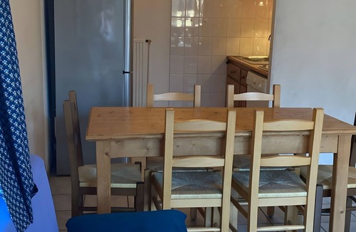 Saint-Colomban-des-Villards Apartment | Apartment with Mountain View and Balcony