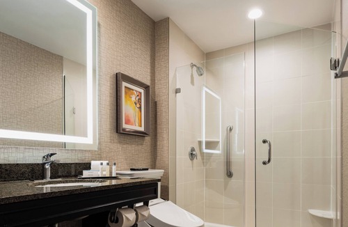 Iselin Hotel | APA Hotel Woodbridge