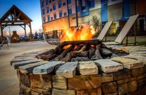 Lawton Hotel | Apache Casino Hotel