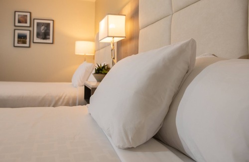 Globe - Miami Resort | Apache Gold Resort Hotel