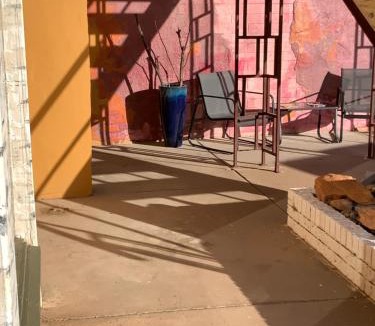 Tucumcari Hotel | Apache Motel