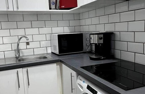 Collblanc y La Torrassa Apartment | Apartment 4 Bedrooms 15' Fira Bcn