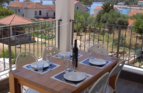 Verunic Apartment | Apartment near Sakarun Beach Dugi Otok