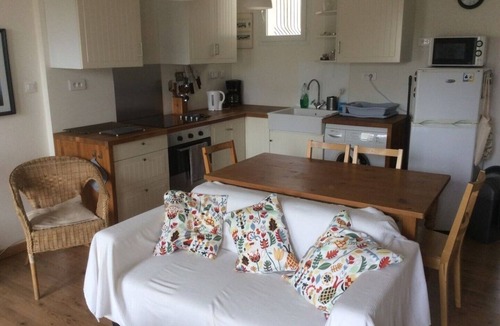 Bouzigues Apartment | Apart 1 (Sleeps 4/6) Overlooking Etang De Thau Bouzigues, Languedoc-Roussillon