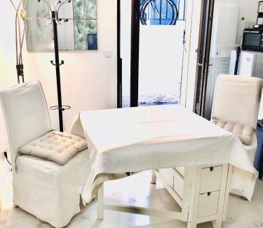 Quartier de Javel Apartment | Apart Cosy Parisien -Rue St Charles - Near Beaugrenelle -Tour Eiffel-Ecole Cordon bleu 75015 PARIS Bel emplacement !