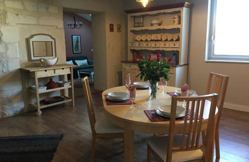 Saintes Apartment | Apart d'Arc