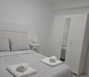 Santo Domingo de la Calzada Apartment | Apartamentos el Conde ll