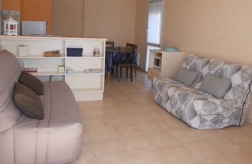 Saint-Gilles-Croix-de-Vie Apartment | Apartment Saint-Gilles-Croix-de-Vie, 1 bedroom, 4 persons