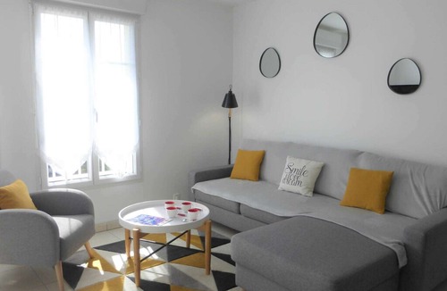Saint-Gilles-Croix-de-Vie Apartment | Apartment Saint-Gilles-Croix-de-Vie, 2 bedrooms, 6 persons