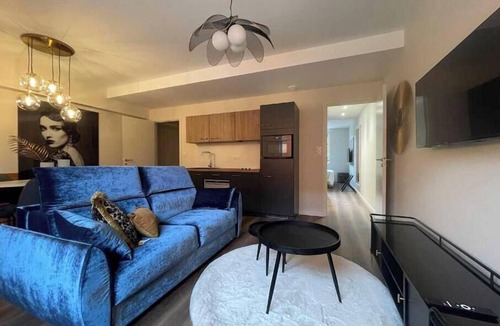 Niergnies Apartment | Apart'Hotel "Art Deco" - 4/6 Persons