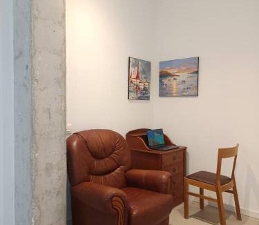 Lasarte-Oria Apartment | Apart Onak 4 - Free Parking - 1cama y 1sofá cama