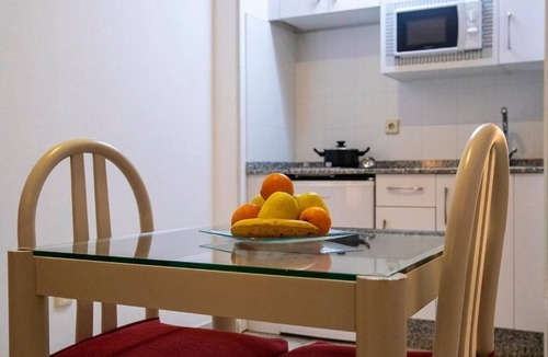 Mairena del Aljarafe Hotel | Apartamento 3 pax/Doble sofá cama