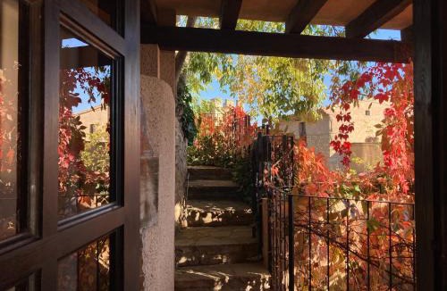 Montsonis Apartment | Apartament amb vistes al castell - Cal Martí
