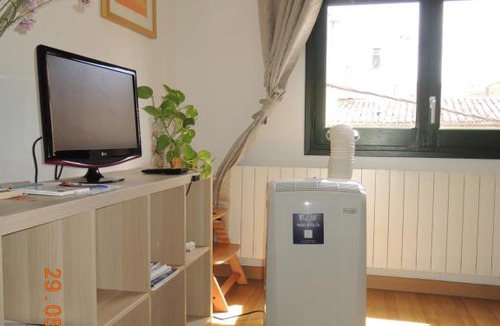 Besalu Apartment | Apartament Besalú