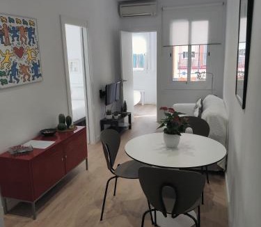 La Maternitat i Sant Ramon Apartment | Apartament Conde Güell