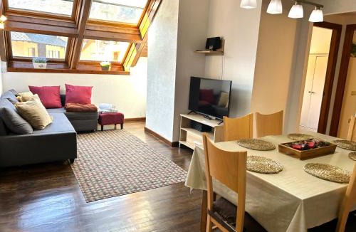 Esterri D'Aneu Apartment | Apartament encantador, familiar i lluminós by RURAL D'ÀNEU
