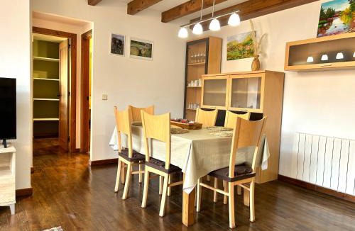 Esterri D'Aneu Apartment | Apartament encantador, familiar i lluminós by RURAL D'ÀNEU