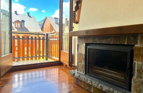 Esterri D'Aneu Apartment | Apartament lluminós de muntanya by RURAL D'ÀNEU