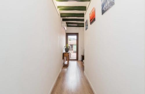 Canaletes Apartment | Apartament Montserrat