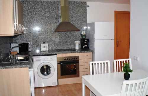 L'Eucaliptus Apartment | Apartament Sergi - One Bedroom Apartment, Sleeps 4