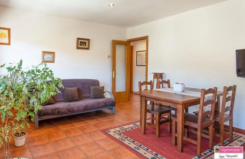 Guardiola de Bergueda Apartment | Apartament Tritó - Rústico y acogedor con vistas - 2p
