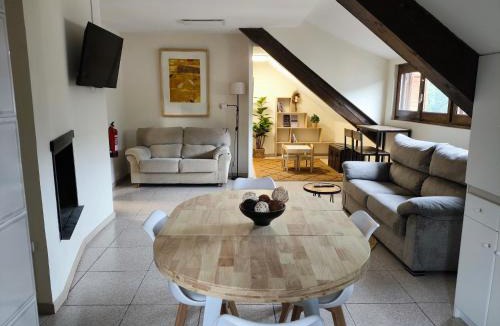 Isaba Apartment | Apartamento ático Belabarce