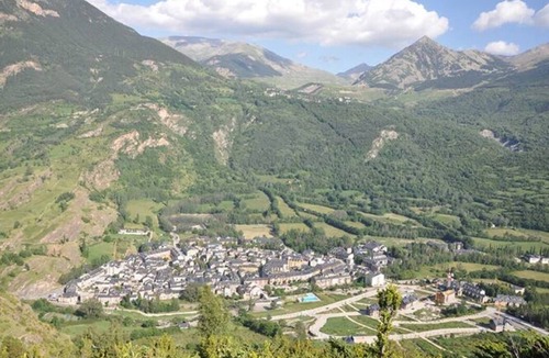 Benasque Apartment | Apartamento 6 pax Pirineo-benasque