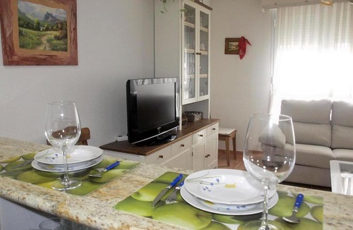 Ezcaray Apartment | Apartamento Alameda pet friendly en Ezcaray, con piscina