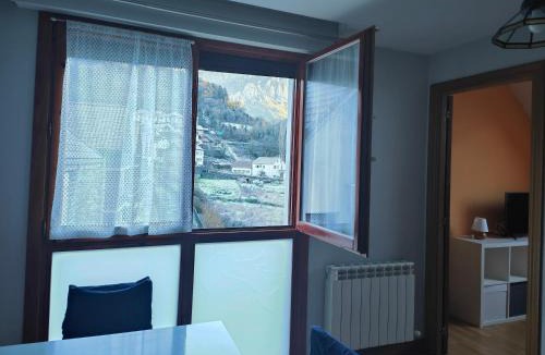 Isaba Apartment | Apartamento Aran isaba