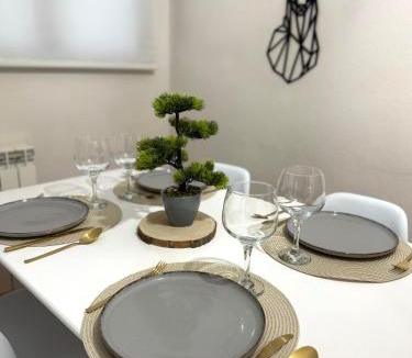Jaca Apartment | Apartamento céntrico con garaje