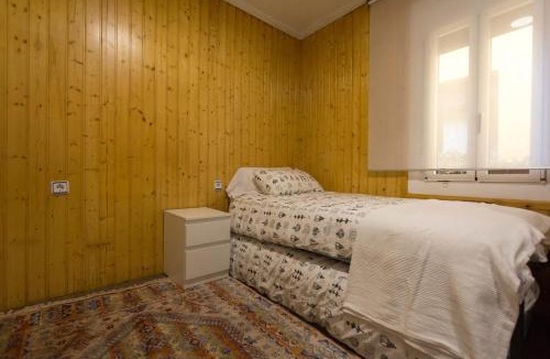 Ripoll Apartment | Apartamento Céntrico III