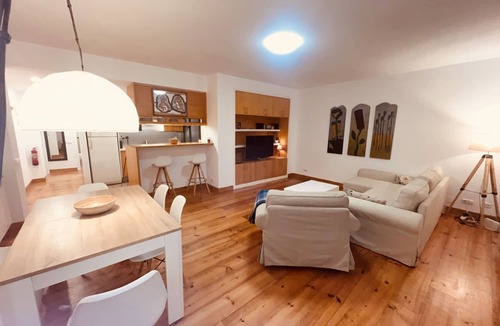 Hondarribia Apartment | Apartamento cómodo, tranquilo y céntrico en pleno casco histórico de Hondarribia