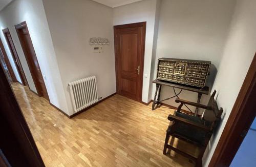 Briones Apartment | Apartamento Casa de los Arcos by Clabao