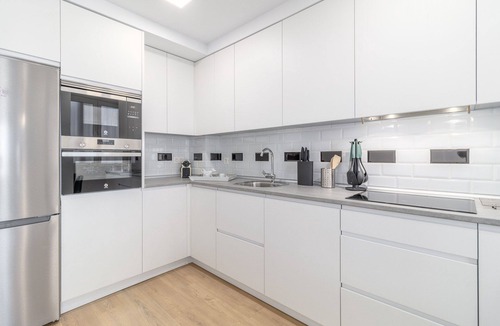 Cotos Apartment | Apartamento Cercano las 4 torres