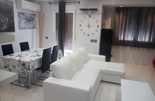 Logrono City Centre Apartment | apartamento COLON !PARKING PRIVADO GRATUITO !