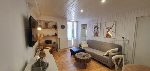 Puigcerda Apartment | APARTAMENTO CON ENCANTO TÍPICO CERETÀ Centro