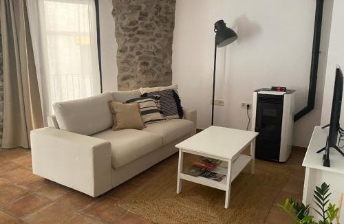 La Pobla de Lillet Apartment | Apartamento con encanto en el Pirineo