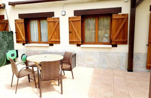 Ezcaray Apartment | APARTAMENTO CON JARDÍN MARBLÉS
