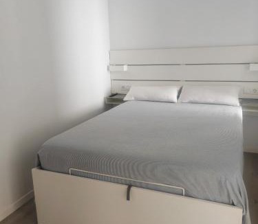 Viladecans Apartment | Apartamento con vistas al valle