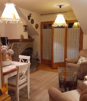Rialp Apartment | Apartamento dúplex acogedor con piscina en Rialp
