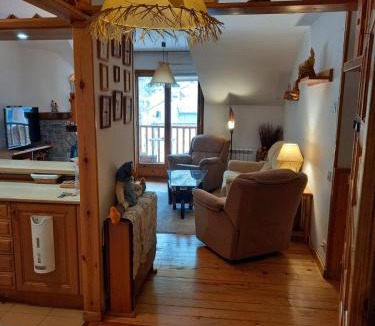 Rialp Apartment | Apartamento dúplex acogedor con piscina en Rialp