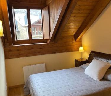 Linsoles Apartment | Apartamento dúplex en Benasque