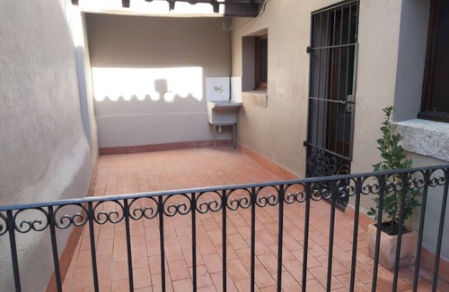 Mieras Apartment | Apartamento Dúplex Reformado en Casa Rural de Pueblo, Ideal Familias