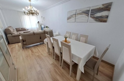 Saron Apartment | Apartamento de 120m2 al lado de Cabarceno